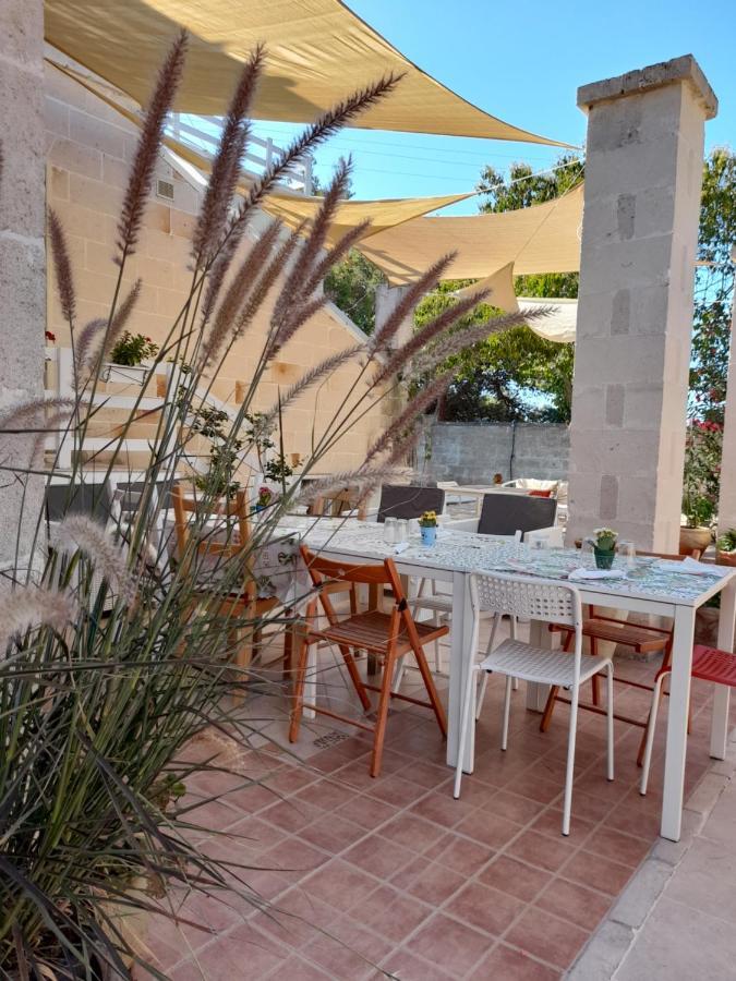 Bed and Breakfast Antico Casale Il Sambuco Manduria Exterior foto